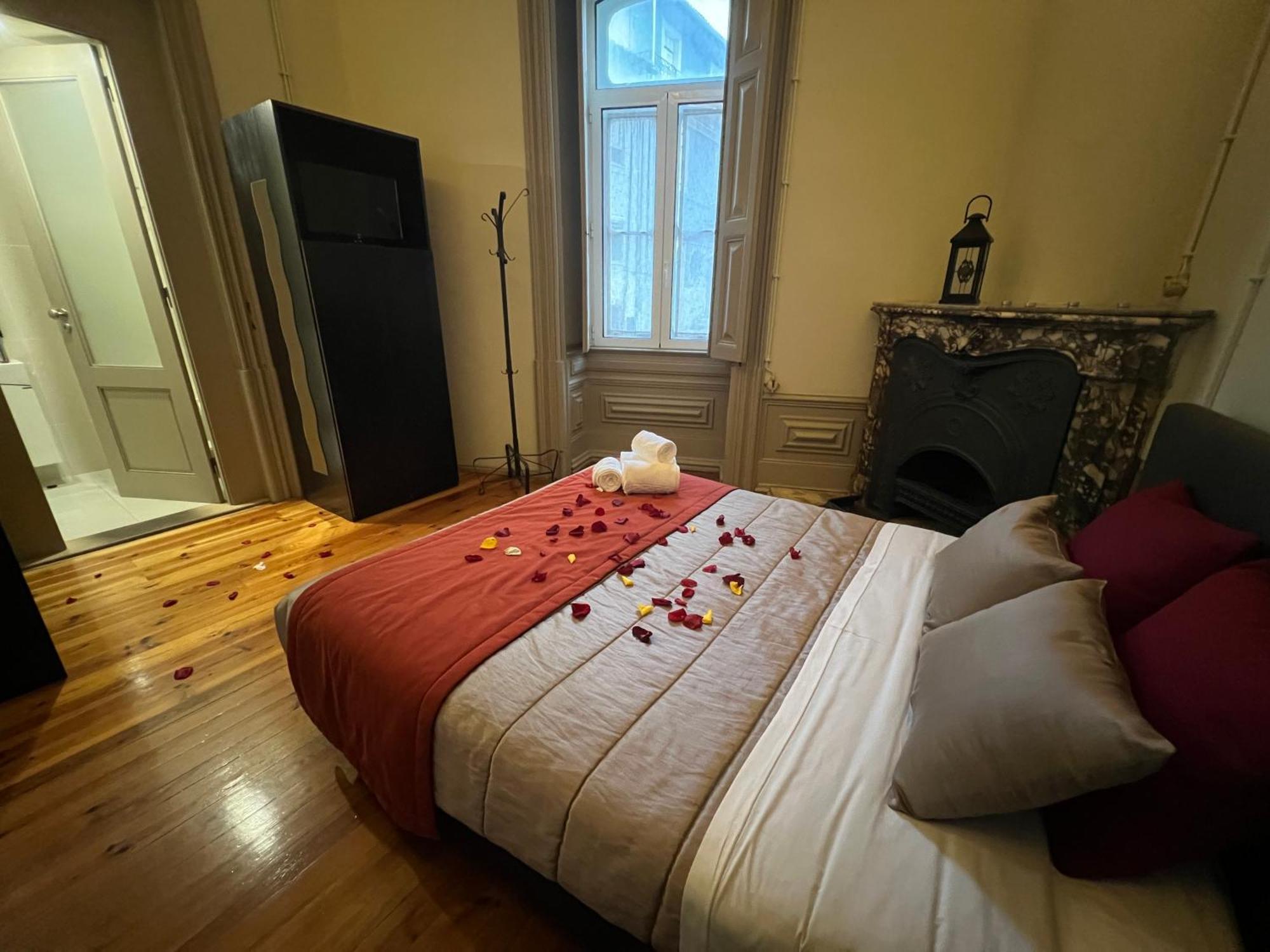 Serenata Hotel & Hostel Coimbra Buitenkant foto